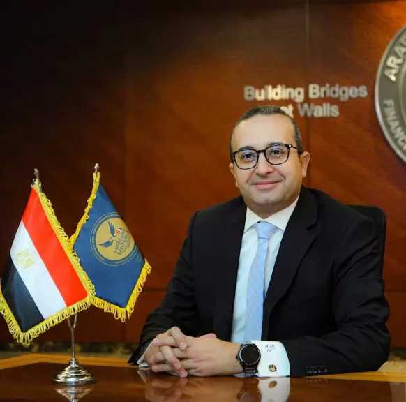 تجديد تعيين د. محمد عبدالعزيز مساعدًا لرئيس الهيئة العامة للرقابة المالية