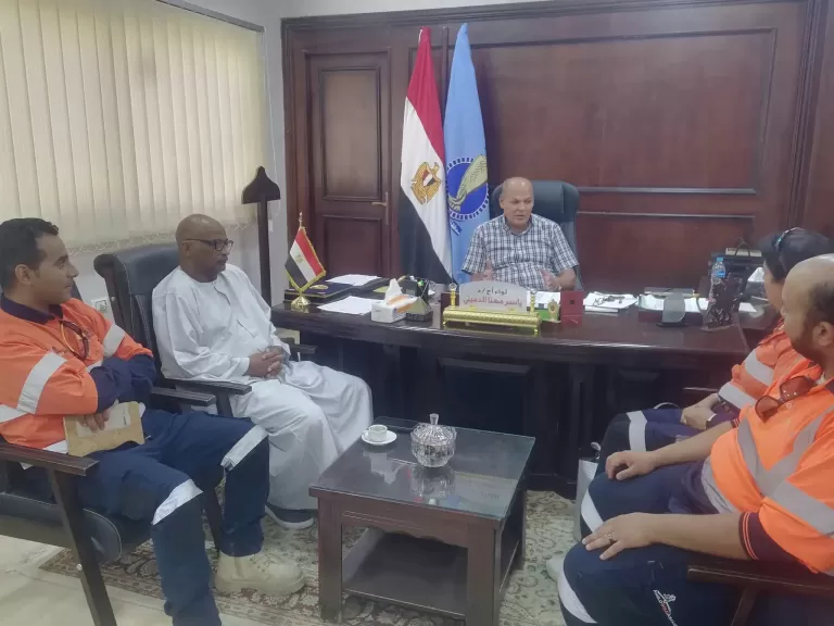 خط أحمر