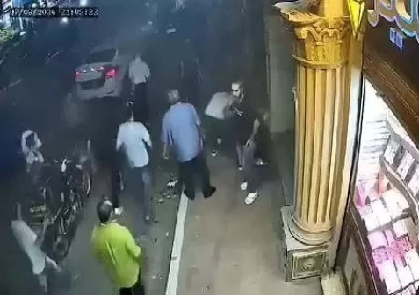 خط أحمر
