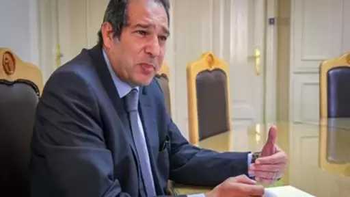 النائب حسام الخولي: السوشيال ميديا أصبحت سلاحًا خطيرًا.. والحكومة «أسهل شيء في التخبيط»