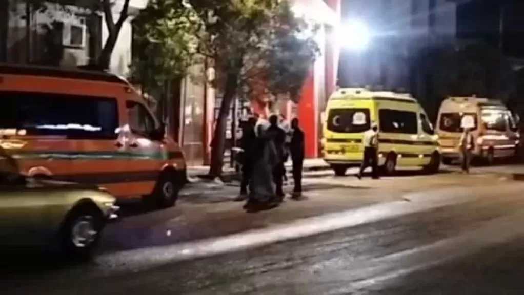 حريق داخل مستشفى الشاملة بأسيوط ونقل أطفال الحضانات إلى 3 مستشفيات