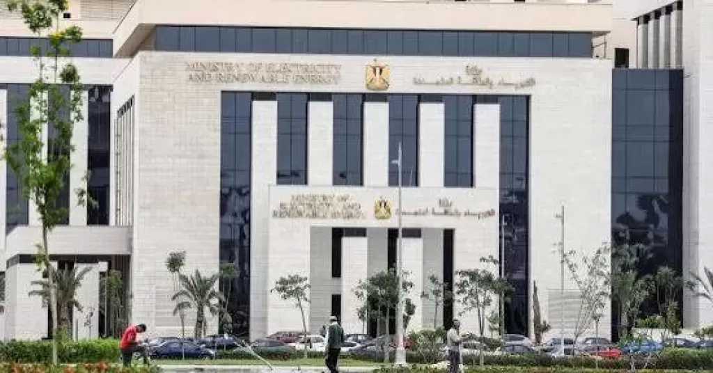عبور تاريخي لصيف 2026.. الشبكة القومية للكهرباء تسجل استقرارًا تامًا للعام الثاني على التوالي