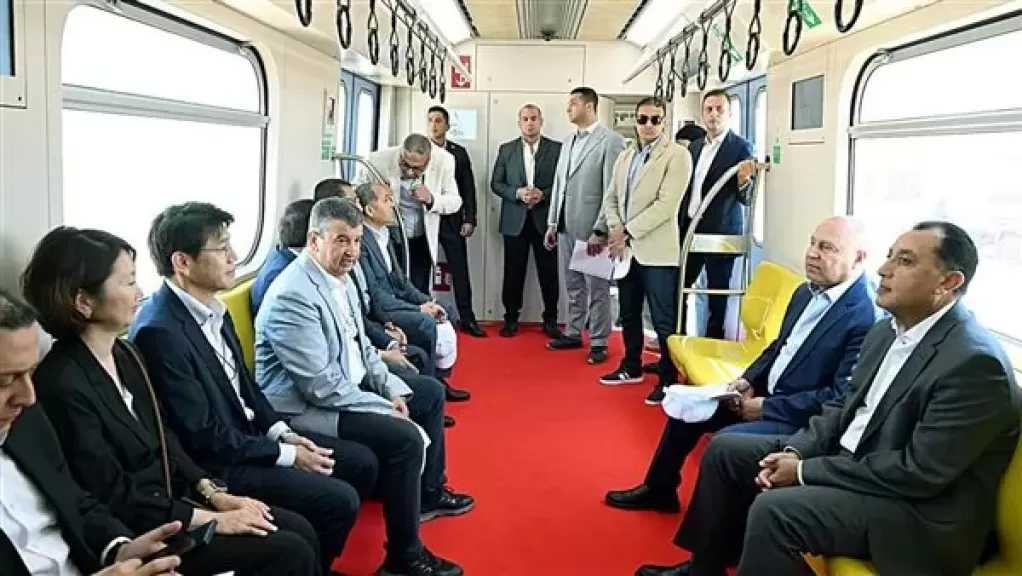 رئيس الوزراء يتفقد مشروع المرحلة الأولى للخط الرابع لمترو الأنفاق