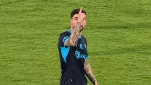 الهلال السعودى يشكو جماهير التعاون بسبب الواقعة المشينة ضد نيفيز