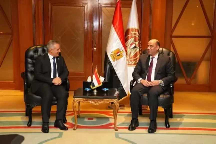 وزير العمل يلتقي نظيره اليمني لبحث تعزيز التعاون في التشغيل والتدريب وتأهيل العمالة