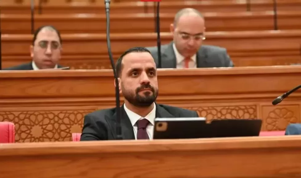 خط أحمر