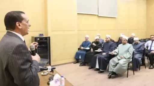 عميد معهد الخدمة الاجتماعية ببورسعيد: بناء الوعي يبدأ بالمعرفة والفهم والاقتناع