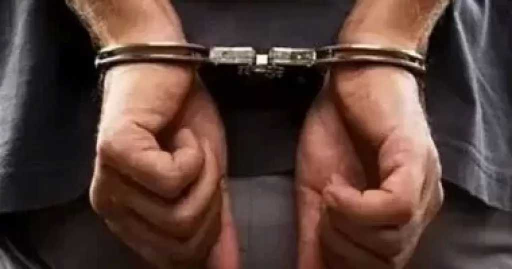 ضبط عاطل بتهمة النصب على المواطنين بزعم العلاج الروحاني وممارسة الدجل بالمنيا