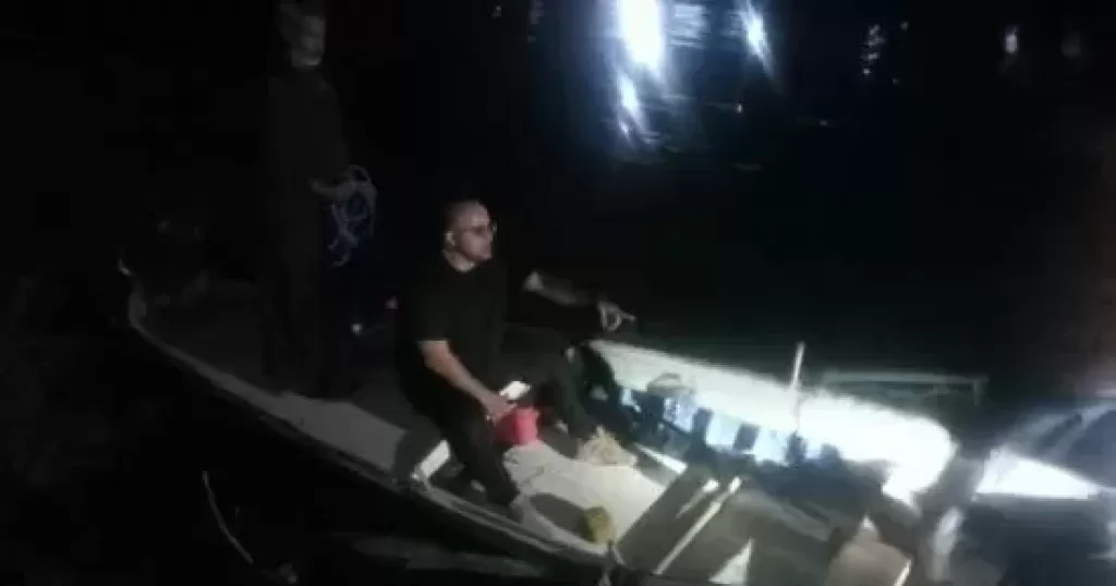 خط أحمر