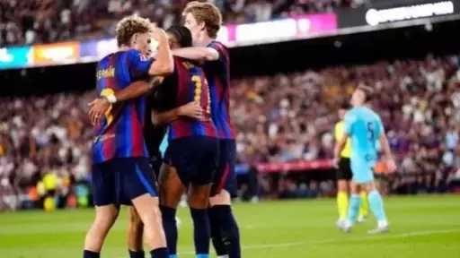 ‏برشلونة ضد راسينج سانتاندير.. حمزة عبد الكريم بديلا في الدوري الإسباني