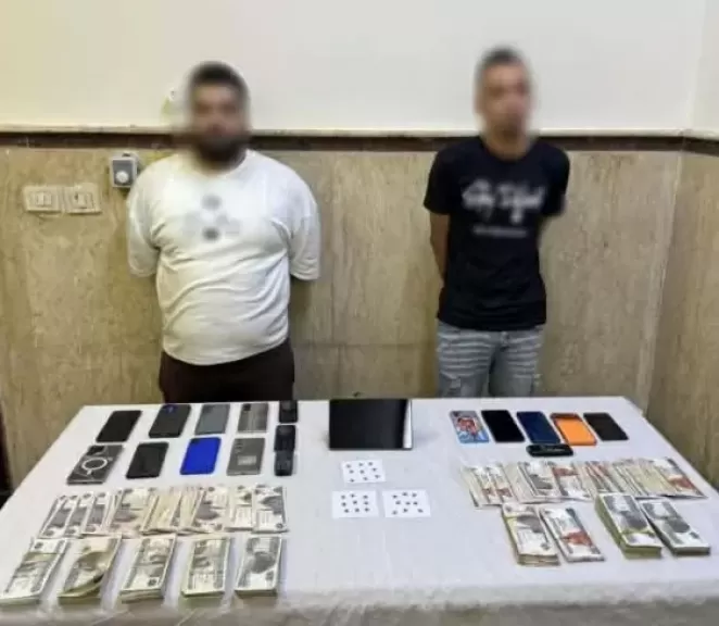 خط أحمر