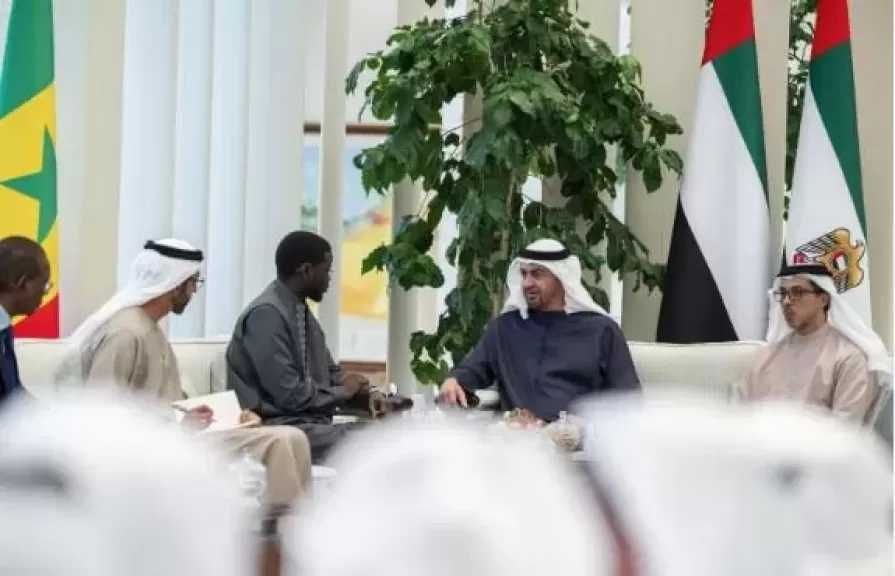 رئيسا الإمارت والسنغال يبحثان تعزيز علاقات التعاون بين البلدين