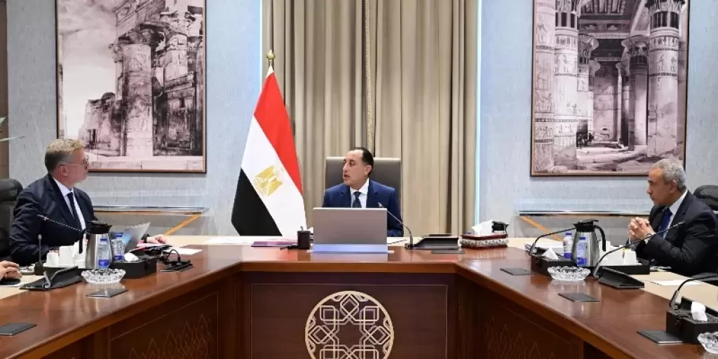 خط أحمر