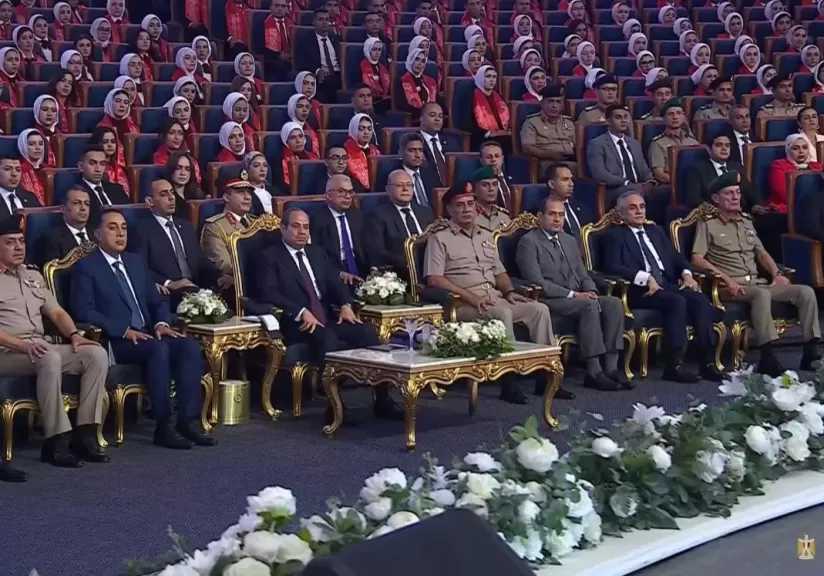 الرئيس السيسي: إذا أردنا إجراء إصلاح حقيقي لمؤسسات الدولة فلابد من وجود مسار جاد