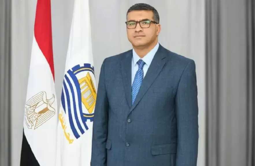 محافظ قنا يشدد على تحديث قواعد البيانات لمواجهة التعديات والحفاظ على أراضي الدولة