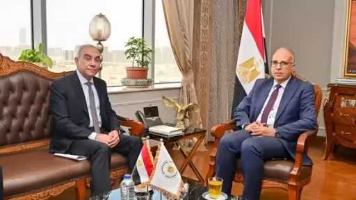 وزير الري يلتقي رئيس ”الاستعلامات” لبحث تعزيز التنسيق الإعلامي بشأن قضايا المياه محليًا وإقليميًا ودوليًا