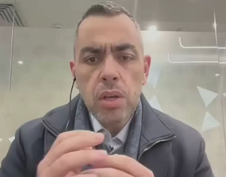 خط أحمر