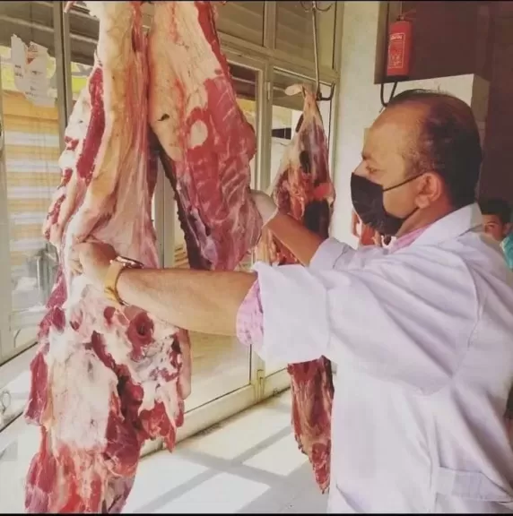 خط أحمر