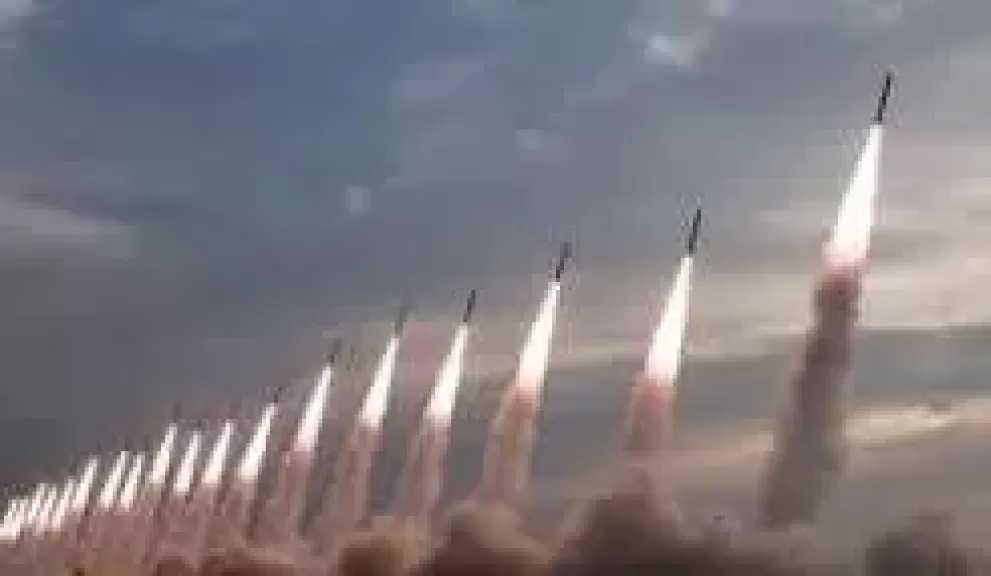 الدفاع اليابانية: كوريا الشمالية تطلق صاروخا باليستيا في البحر قبالة الساحل الشرقي