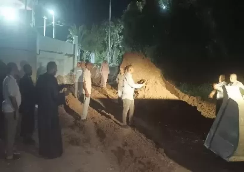 خط أحمر