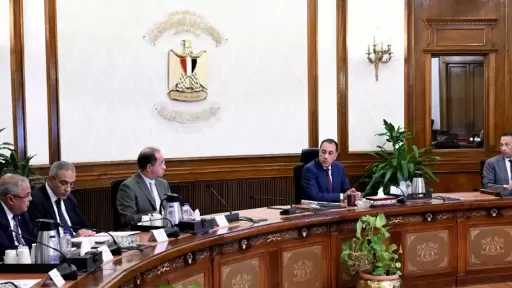رئيس الوزراء يتابع مستجدات مشروعات تكنولوجيا المعلومات والبنية التحتية للاتصالات والتحول الرقميّ