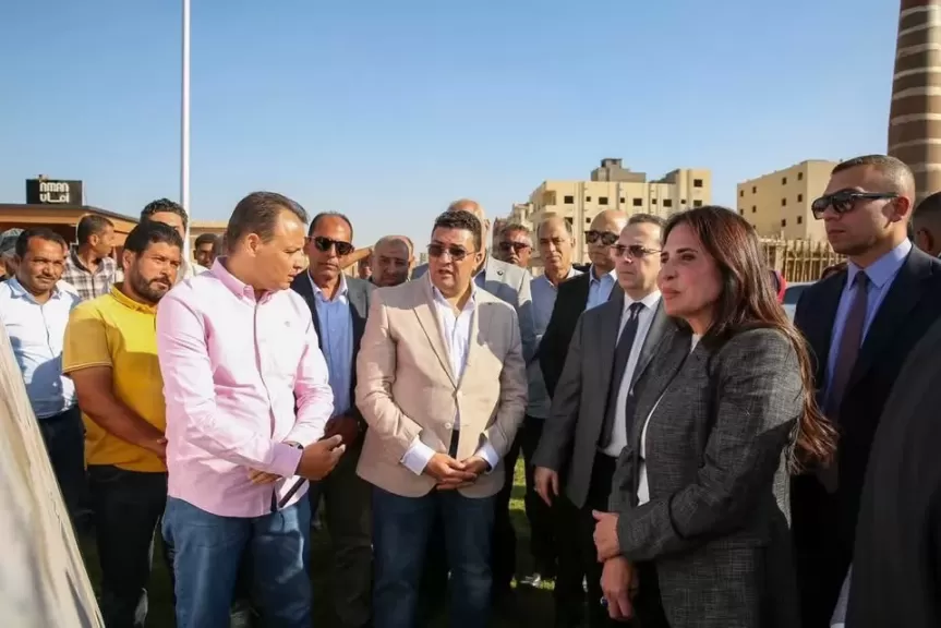 خط أحمر