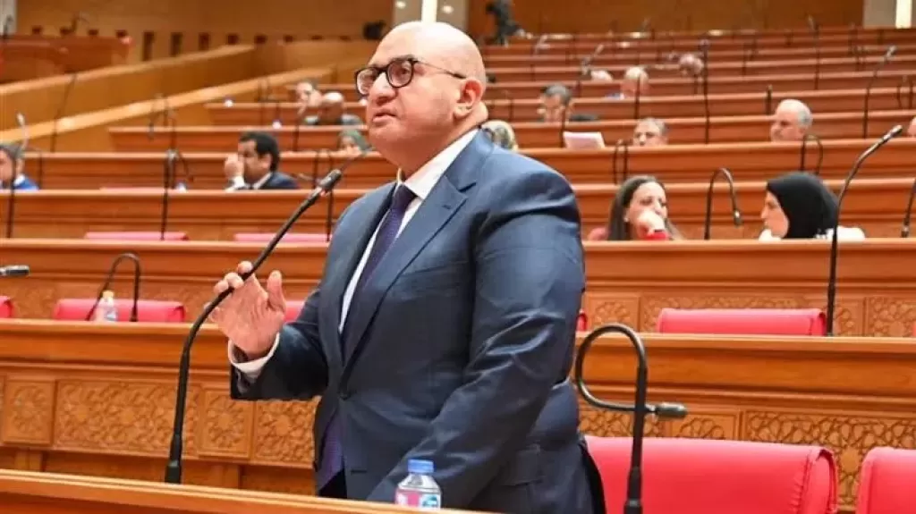 خط أحمر