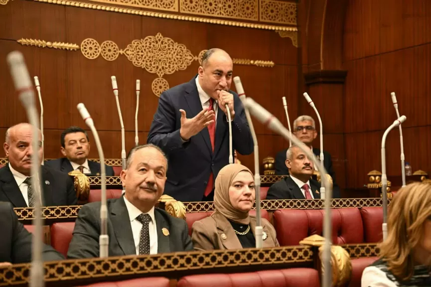 خط أحمر