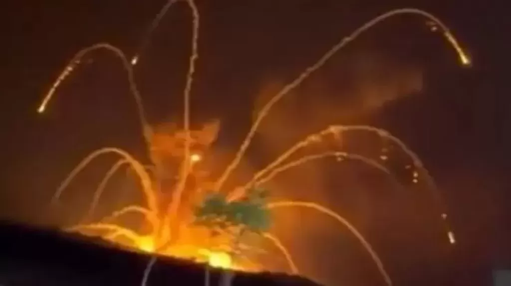خط أحمر