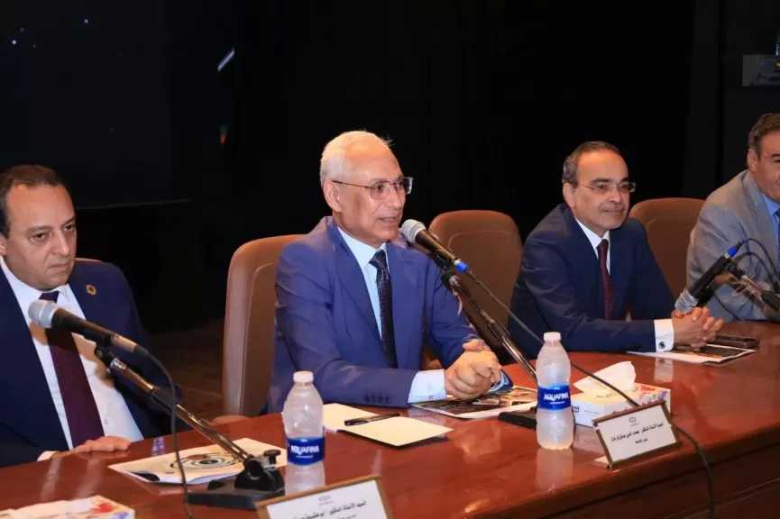 رئيس جامعة المنيا الأهلية يوجه رسالة للطلاب الجدد: نؤهلكم لوظائف المستقبل