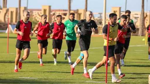 المصري يبحث عن وديات استعدادا للقاء سيراميكا الأول بكأس العاصمة