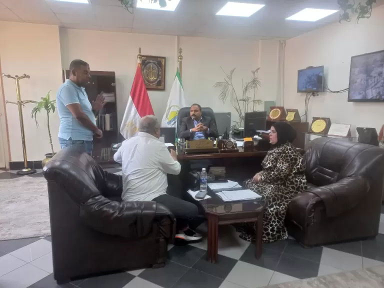 خط أحمر