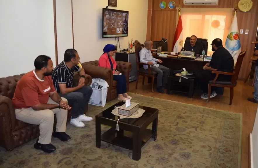 رئيس «مياه القناة» يلتقي نقابة السويس ويثمن دورها في خدمة العاملين
