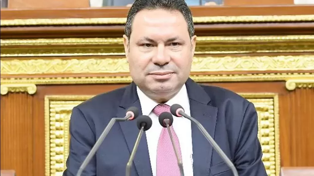 خط أحمر