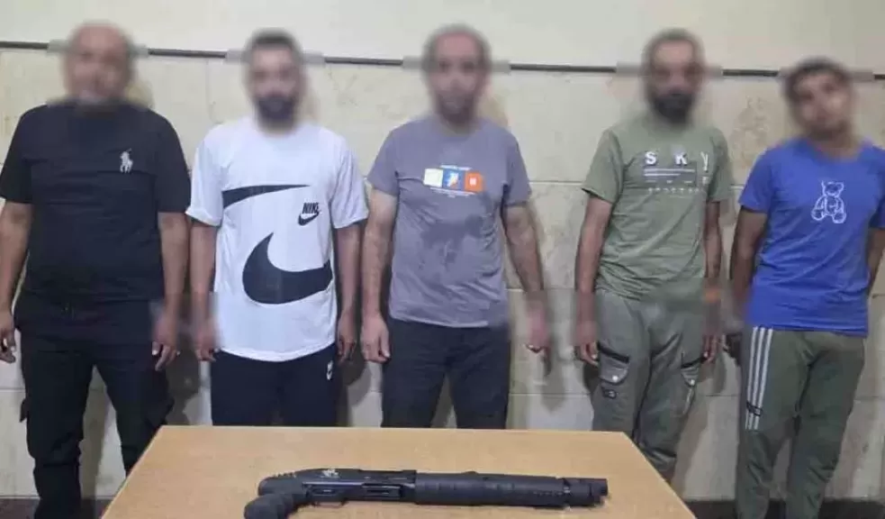 خط أحمر