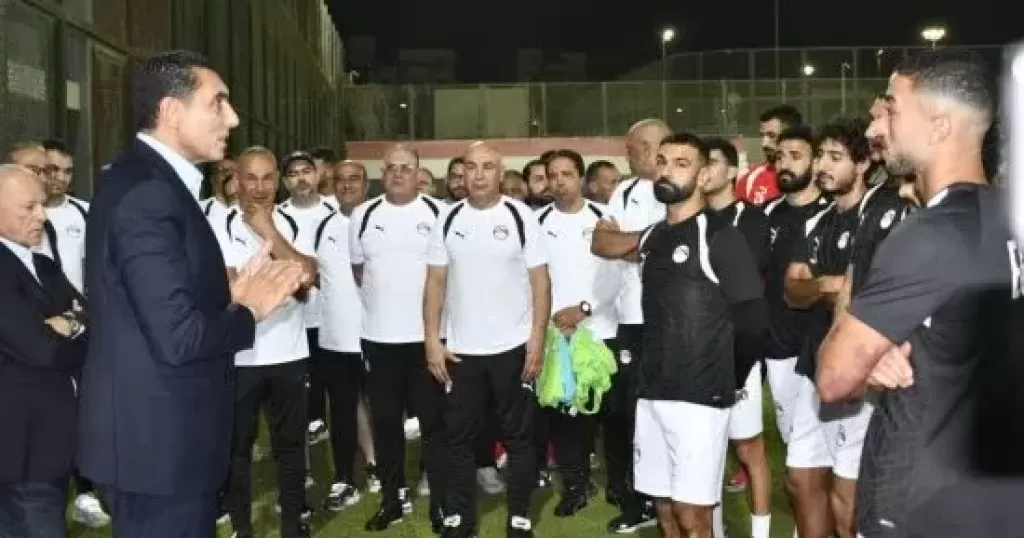 خط أحمر