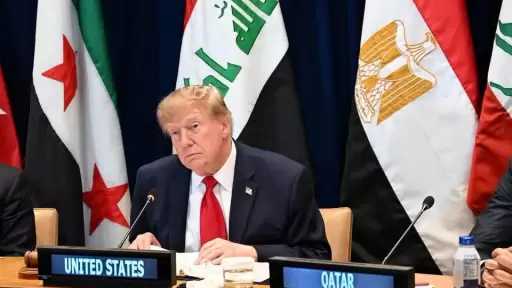‎محلل سياسي: كلمات ترامب والرئيس الإيراني سوق لعرض المواقف