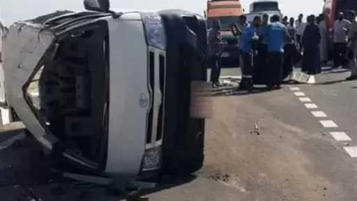4 وفيات و9 مصابين.. تفاصيل حادث انقلاب ميكروباص بالطريق الأوسطى فى 15 مايو