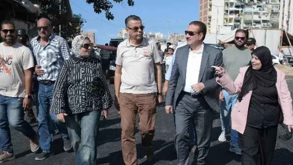 خط أحمر