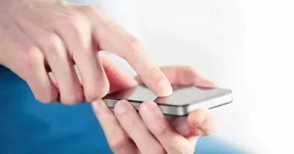 7 علامات تقولك إن بطارية هاتفك أصبحت خطرة.. لا تتجاهلها