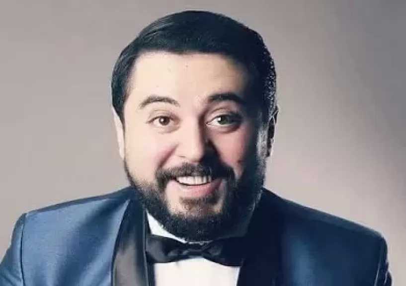 الفنان عمرو عبد العزيز بعد انتقاده تأجير مسرح الفن لأشباه الممثلين: التمثيل ليس مهنة من لا مهنة له