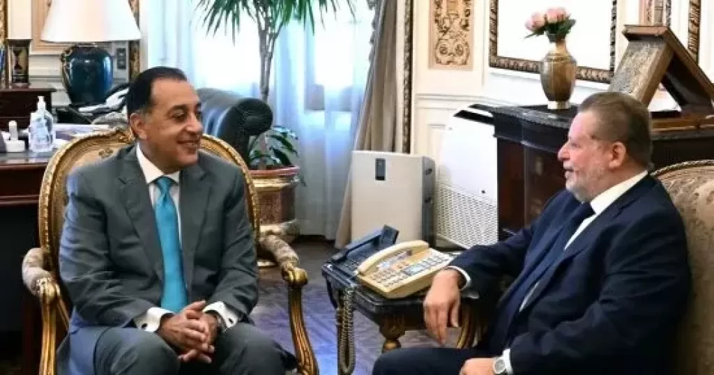 خط أحمر