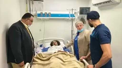 رئيس أكاديمية الفنون تطمئن على طالبي المعهد العالي للموسيقى العربية بعد تعرضهما لحادث