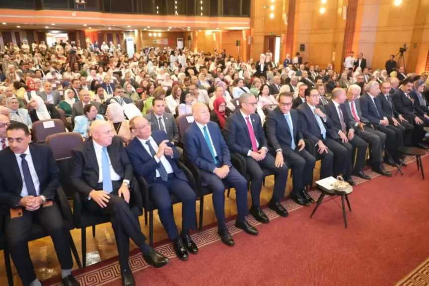 محافظ القاهرة: الطوارئ تمثل الاختبار الحقيقي لمدى جاهزية أى منظومة صحية