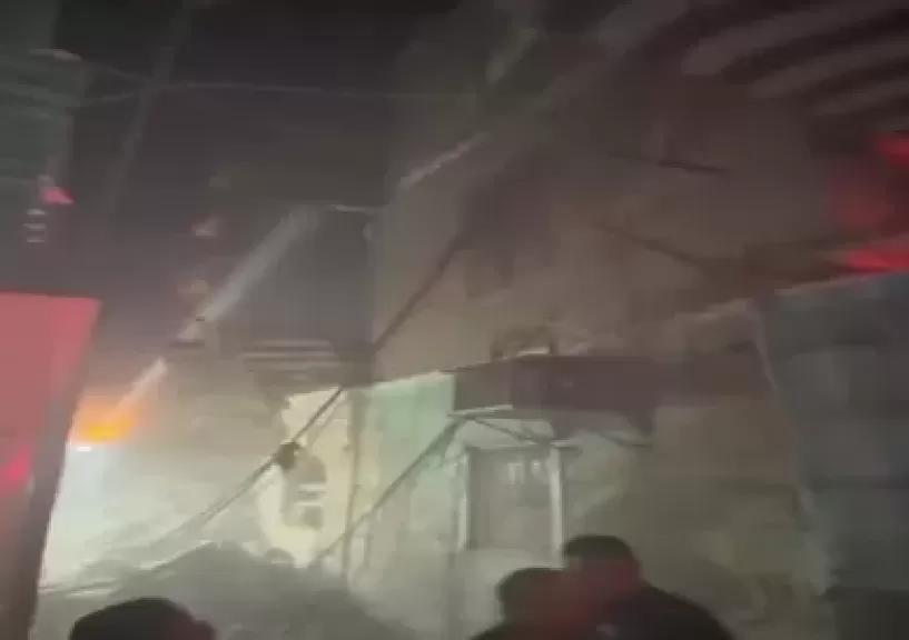 خط أحمر