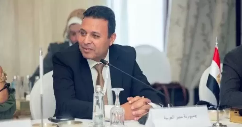 خط أحمر