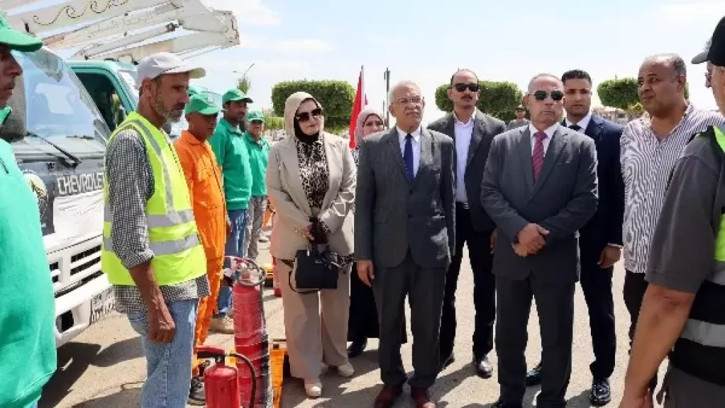خط أحمر