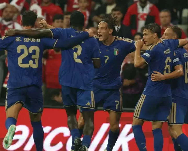 خط أحمر