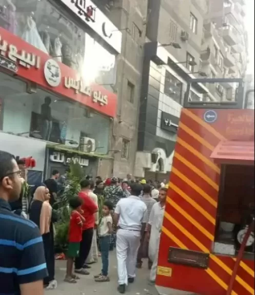 خط أحمر