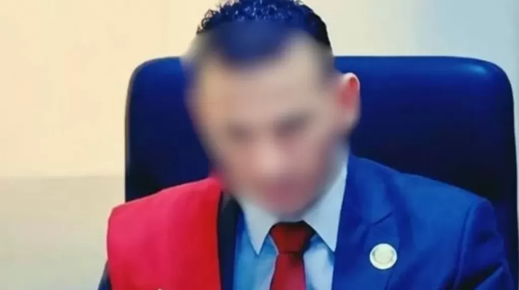 خط أحمر